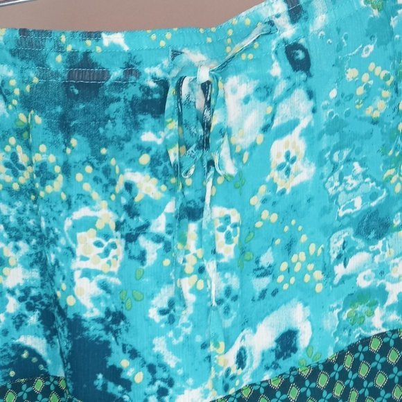 Floral Skirt - Mid Length size‎ 14 - Picture 4 of 6